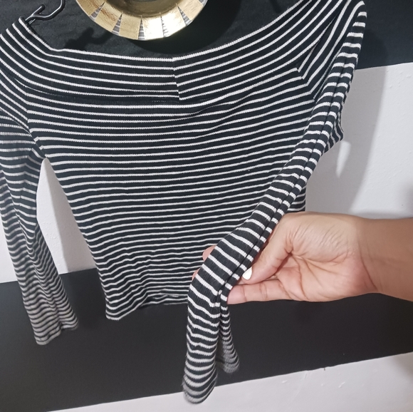 Ambiance Women black & white striped off shoulder long sleeve top - Picture 5 of 6